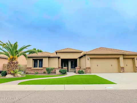 27605 N 56th Ln, Phoenix, AZ 85083