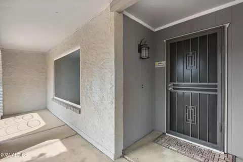 6441 S Roosevelt St, Tempe, AZ 85283 photo 4