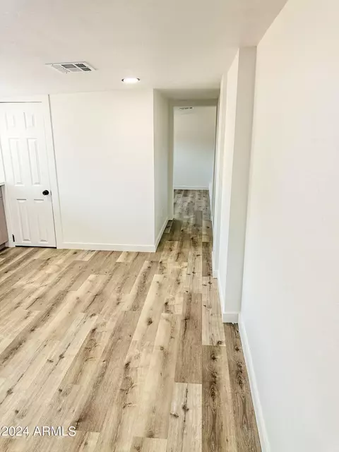 3317 E Taylor St, Phoenix, AZ 85008 photo 10