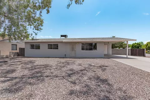 8015 E Irwin Ave, Mesa, AZ 85209