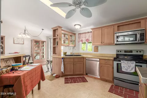 2575 E 6th Ave, Apache Junction, AZ 85119 photo 14
