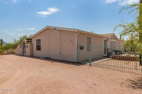 2575 E 6th Ave, Apache Junction, AZ 85119 photo 4