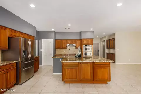 746 E Hiddenview Dr, Phoenix, AZ 85048 photo 13