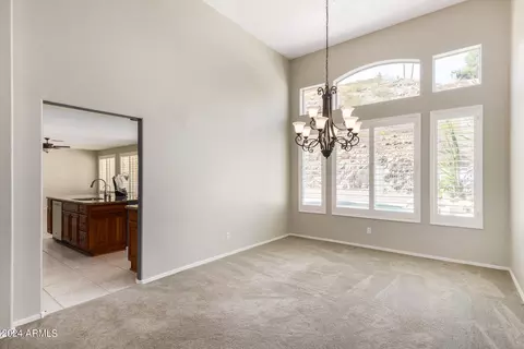 746 E Hiddenview Dr, Phoenix, AZ 85048 photo 7