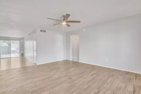 224 E Auburn Dr, Tempe, AZ 85283 photo 15