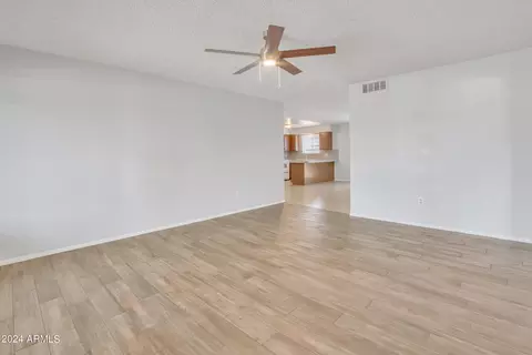 224 E Auburn Dr, Tempe, AZ 85283 photo 14