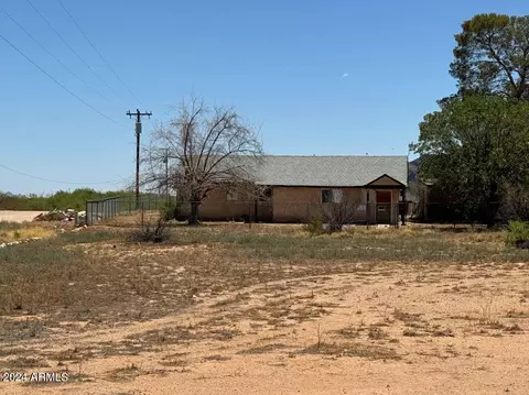 50707 W Long Rifle Rd #-, Aguila, AZ 85320