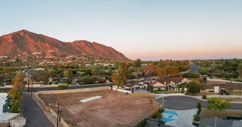 4450 N 53rd St #5, Phoenix, AZ 85018
