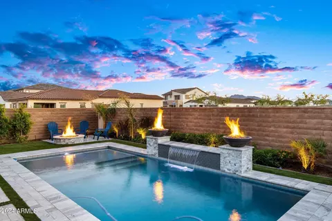 1483 E Lodgepole Dr, Gilbert, AZ 85298