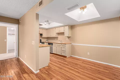 2146 W Isabella Ave #205, Mesa, AZ 85202