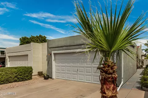 5948 E Nance St, Mesa, AZ 85215 photo 3