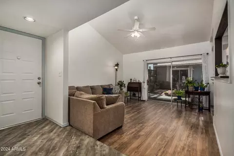 5948 E Nance St, Mesa, AZ 85215 photo 5