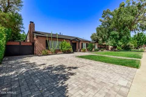 20 E Orange Dr, Phoenix, AZ 85012 photo 3