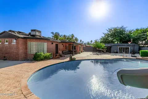 20 E Orange Dr, Phoenix, AZ 85012 photo 67