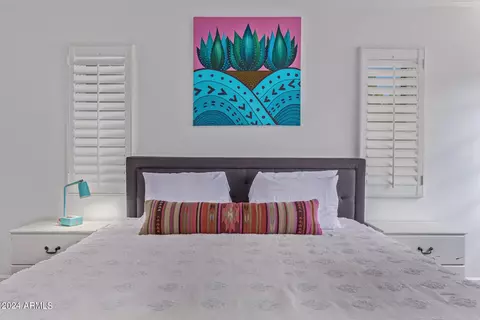 20 E Orange Dr, Phoenix, AZ 85012 photo 32