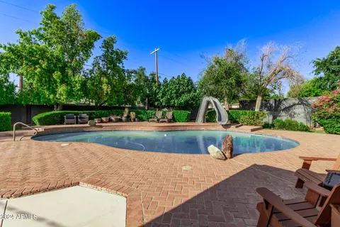 20 E Orange Dr, Phoenix, AZ 85012 photo 64