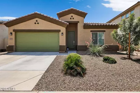 42459 W Paseo Dr, Maricopa, AZ 85138
