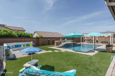18957 W Clinton St, Surprise, AZ 85388