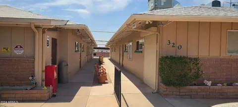 322 N 54th St, Mesa, AZ 85205 photo 3