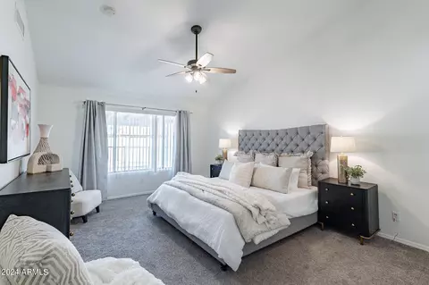 937 N Owl Cir, Gilbert, AZ 85234 photo 18