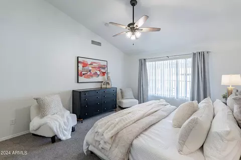 937 N Owl Cir, Gilbert, AZ 85234 photo 19