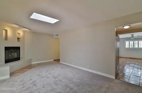 1625 E Orangewood Ave, Phoenix, AZ 85020 photo 8