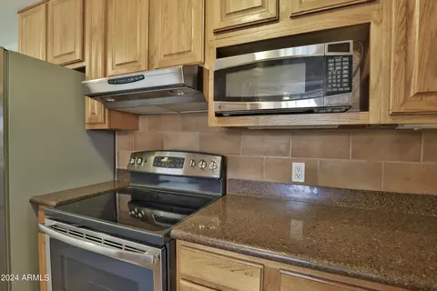 1625 E Orangewood Ave, Phoenix, AZ 85020 photo 28
