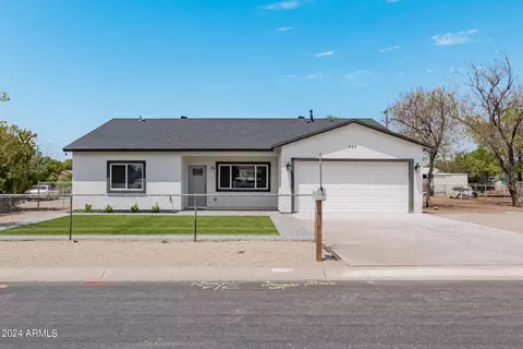 428 N 96th Pl, Mesa, AZ 85207
