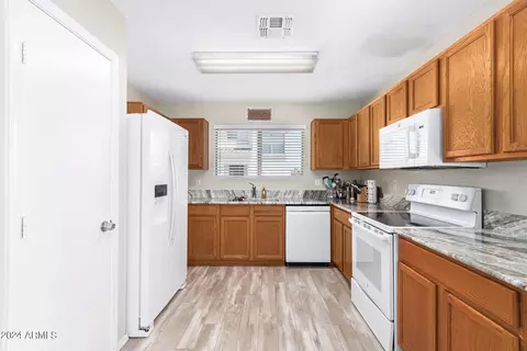 3314 S Bowman Rd, Apache Junction, AZ 85119 photo 13