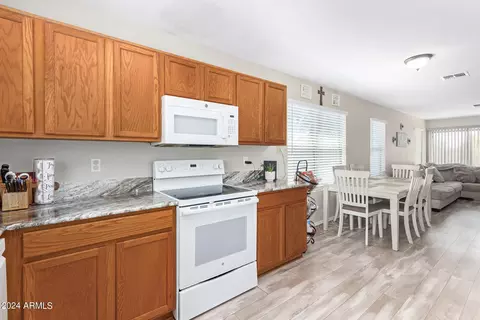3314 S Bowman Rd, Apache Junction, AZ 85119 photo 3