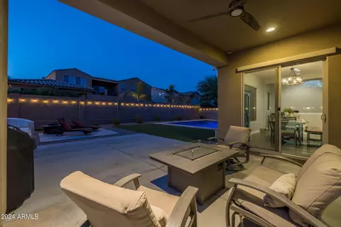 Exterior - 10454 E Vivid Ave, Mesa, AZ 85212 photo 14 of 26