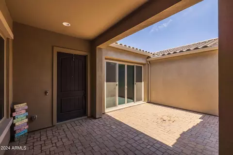 Exterior - 10454 E Vivid Ave, Mesa, AZ 85212 photo 5 of 26