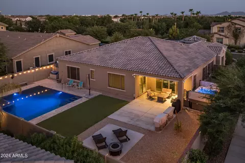 Exterior - 10454 E Vivid Ave, Mesa, AZ 85212 photo 9 of 26