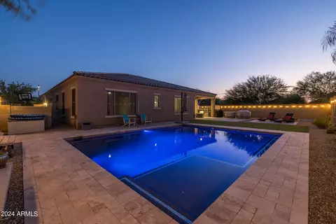 Exterior - 10454 E Vivid Ave, Mesa, AZ 85212 photo 10 of 26