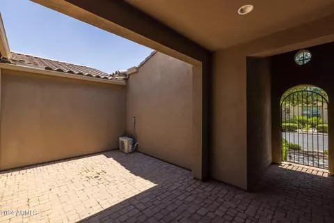 Exterior - 10454 E Vivid Ave, Mesa, AZ 85212 photo 6 of 26