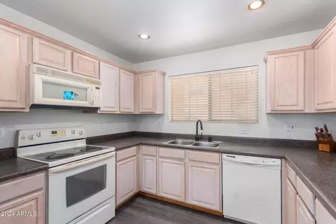 1308 E Clifton Ave, Gilbert, AZ 85295 photo 3