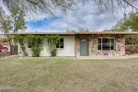 1446 E Sunnyslope Ln, Phoenix, AZ 85020