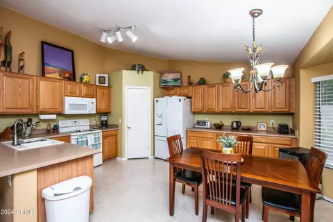 2893 E Pony Ct, Gilbert, AZ 85295 photo 10