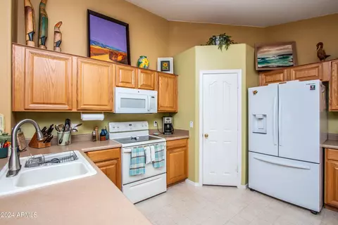 2893 E Pony Ct, Gilbert, AZ 85295 photo 12