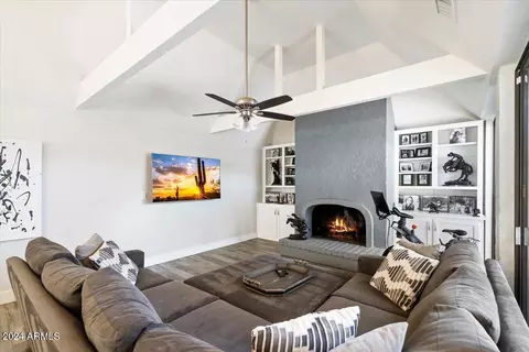 7030 N Barbados Pl, Phoenix, AZ 85021 photo 5