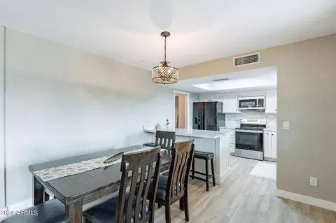 1915 E Apollo Ave, Tempe, AZ 85283 photo 13