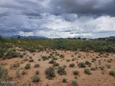 2 E 8 Acres E Camino De Mesa -- #-, Huachuca City, AZ 85616