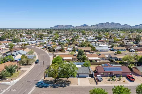 View/Area - 3487 E Delcoa Dr, Phoenix, AZ 85032 photo 2 of 6