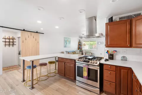 Kitchen - 3487 E Delcoa Dr, Phoenix, AZ 85032 photo 4 of 4
