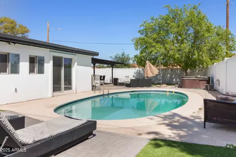 Exterior - 3487 E Delcoa Dr, Phoenix, AZ 85032 photo 4 of 5