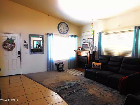 Living - 1905 E Aire Libre Ave, Phoenix, AZ 85022 photo 2 of 2
