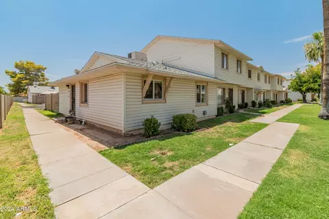 1236 E Baker Dr, Tempe, AZ 85282 photo 2