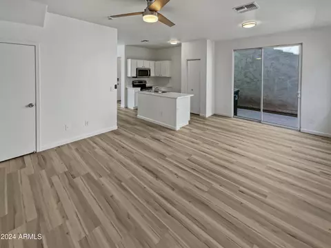 1504 E Mobile Ln, Phoenix, AZ 85040 photo 17