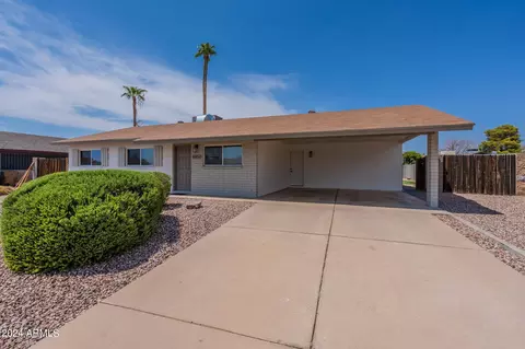 4850 W Paradise Ln, Glendale, AZ 85306
