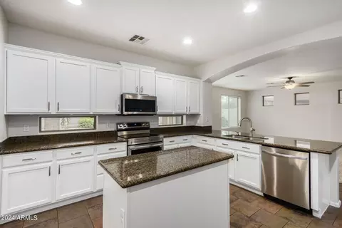 1262 E Indigo St, Gilbert, AZ 85298 photo 11